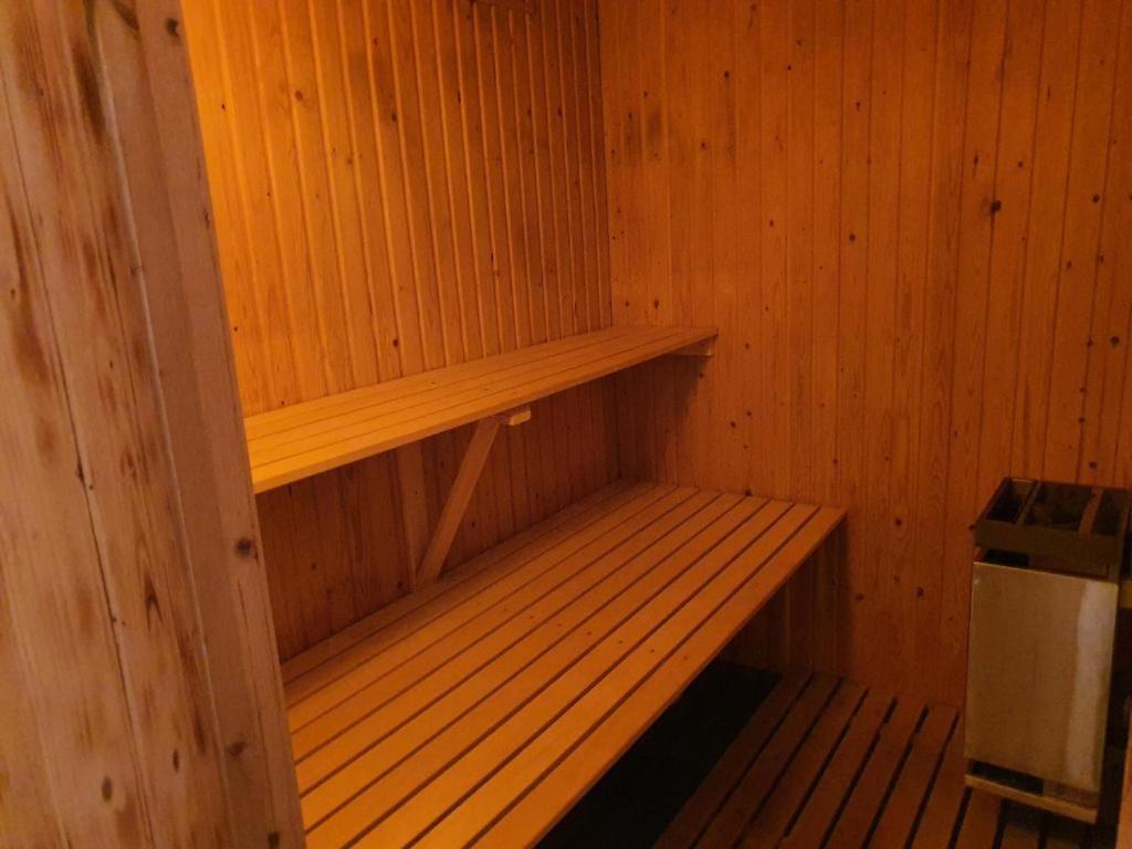 "Klippstigen" Villa For 10 Persons With Massage Chair, Sauna And Billiard Table Hultsfred Exterior foto